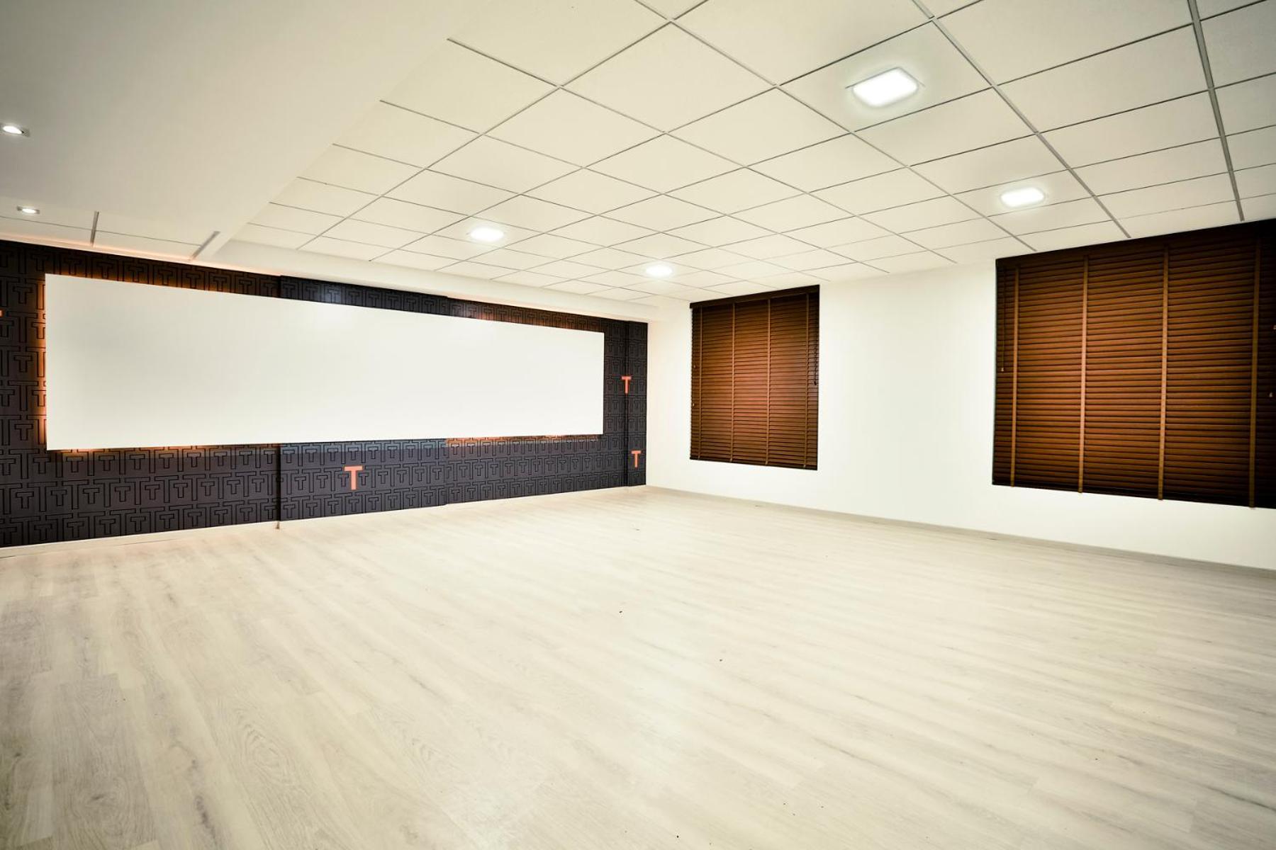 T24 Residency Mumbai International Airport Hotel — Foto’s 2